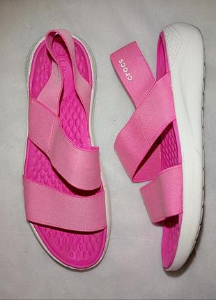 Жіночі сандалії crocs literide stretch sandal — electric pink
розмір: w7 український розмір: 37–37.5 устілка 24 см, оригінал