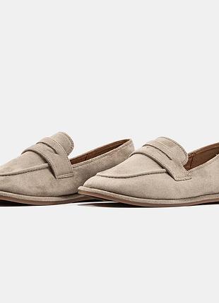 Стильні жіночі лофери light grey
