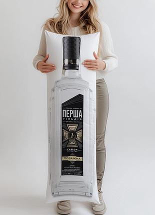 Дакимакура, водка «первая гильдия» «почтенная», 0,5л, (подушка обнимашка) 100*33 см