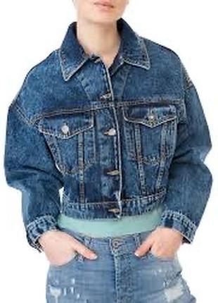 Класична укорочена джинсова куртка джинсовка жіноча pull&bear розмір s 36
