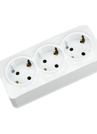 Розетка тройная с заземлением белая power max-3e