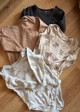 Детские боди на 6-9 и 12 мес h&amp;m,next и фламинго
