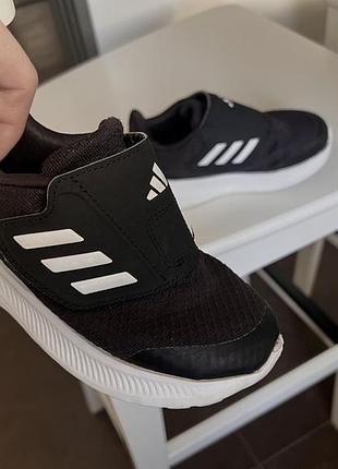 Кросівки adidas run falcon 26 розмір