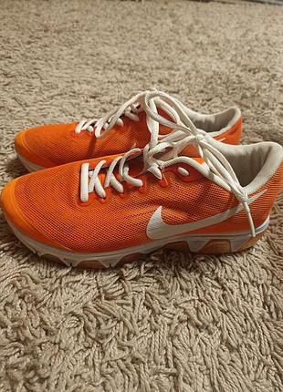 Кроссовки nike