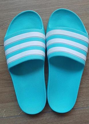 Adidas шльопанці пантолети з трьома смужками