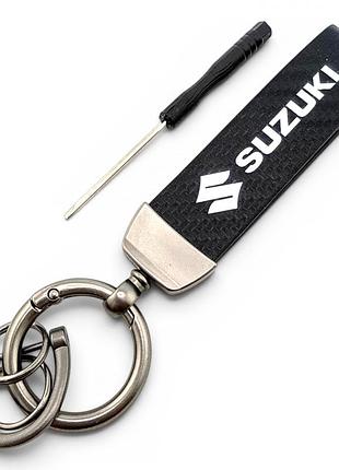 Брелок для ключей с логотипом авто сузуки suzuki (металл + карбон)
