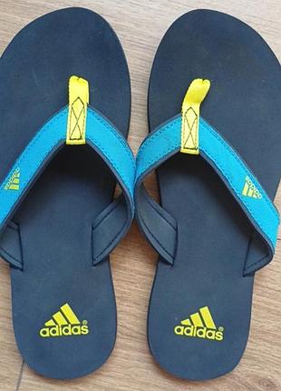 Adidas вьетнамки