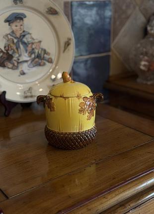Сахарница антикварная жёлудь от известного бренда burleigh ware в идеальном состоянии