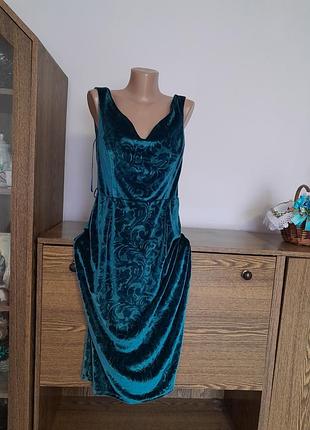Платье бархатное 👗