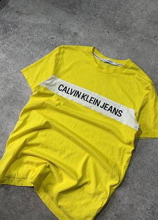 Calvin klein футболка