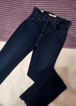 Оригинальные джинсы levi's high rise straight w25 l30, высокая посадка