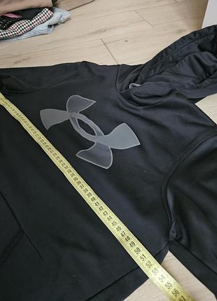Черная кофта under armour 4