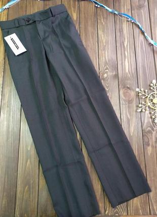 Строгие брюки на мальчика 5,6,7,8,10 лет