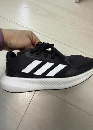 Кросівки adidas