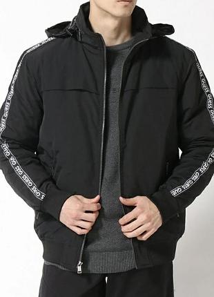Куртка бомбер guess