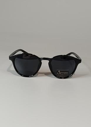 Black sunglasses polarised