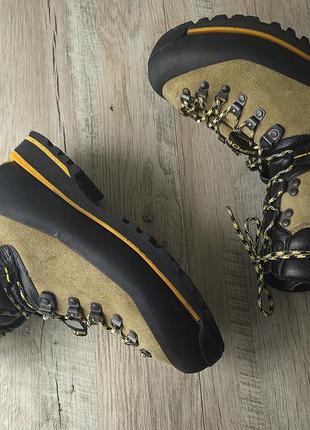 Черевики la sportiva nepal 3