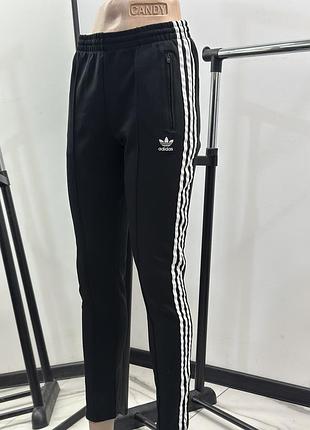 Спортивні штани adidas