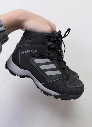 Дитячі черевики кросівки для хлопчика adidas terrex 29 розмір 19 см