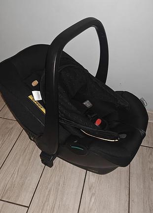 Chicco kory plus i-size автокрісло-люлька 0+ (поворотне 360°, isofix)