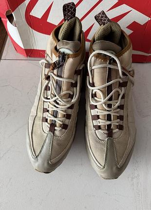Nike 95 sneakerboot 3