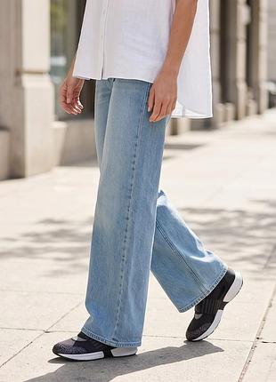 Відкриті жіночі кросівки armani jeans оригінал