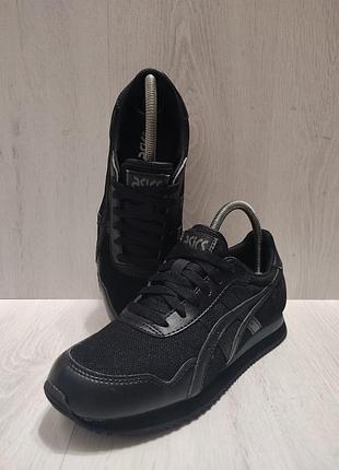 Кросівки asics 39-устілка 24,5 см