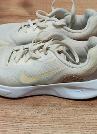 Nike кросівки