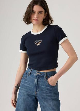 Женская укороченная футболка levi's