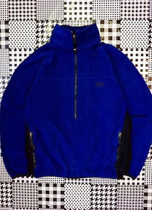 Флисовый джекит helly hansen в идеальном состоянии