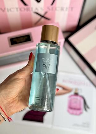 Спрей для тіла aqua kiss victoria’s secret новий дизайн