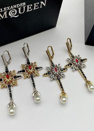 Сережки alexander mcqueen інкрустація й брендове гравіювання