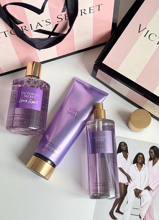 Спрей , лосьйон для тіла та гель для душу love spell victoria’s secret