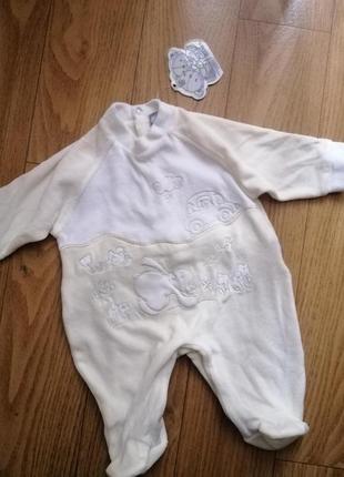 Велюровий чоловічок huggy bears на 0-3 міс, новонародженого