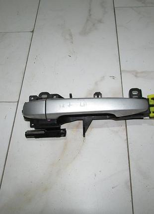 Ліва передня ручка дверей toyota avensis t27 2009-2015