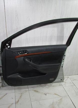 Карта обшивка передня права toyota avensis t25 2003-2008