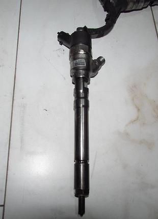 Форсунка 3380027010 2.0 диз 113 км 5 ст santa fe 1 hyundai tucson sportage 2004-2012