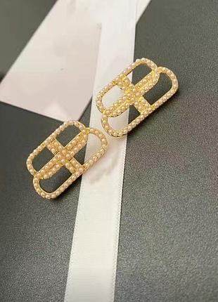 Серьги вв с гравировкой