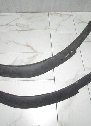 Губа переднего бампера дорест 03-06 toyota avensis t25 2003-2008
