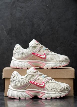 Nike zoom vomero 5 rnr white pink кроссовки