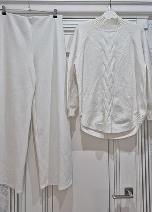 Прогулочный костюм zara