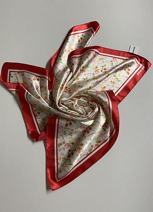 Rodier хустка платок з квітами