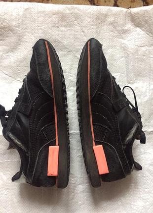 Puma future rider tulle (модель 374134-02, колір black / energy peach).