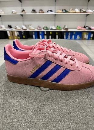 Кроссовки adidas gazelle( оригинальный)