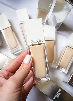 Сироватка-хайлайтер база для обличчя apres glow serum illuminant