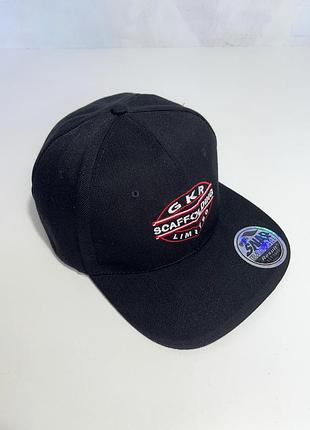 Кепка бейсболка  result унісекс чорна snap back