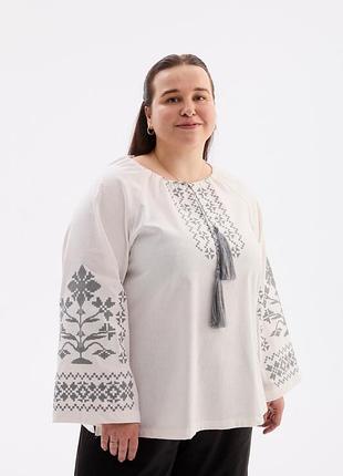 Жіноча вишиванка берегиня біла з сірим, тканина молочна, орнамент сірий