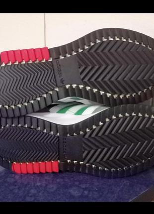 Кроссовки adidas 6