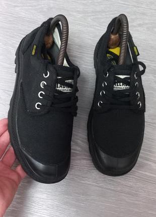 Жіночі кеди palladium