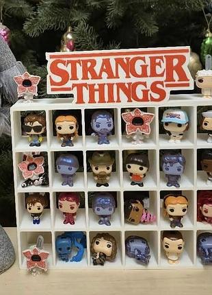 Поличка stranger things білий колір, 24 фігурки